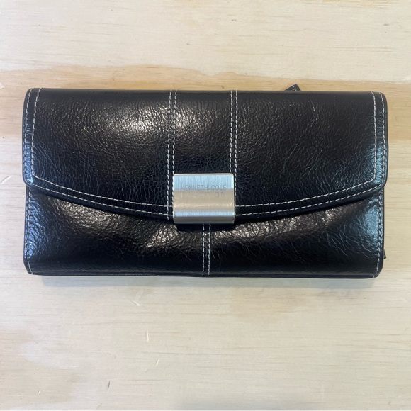 KENNETH COLE REACTION wallet - Picture 2 of 9